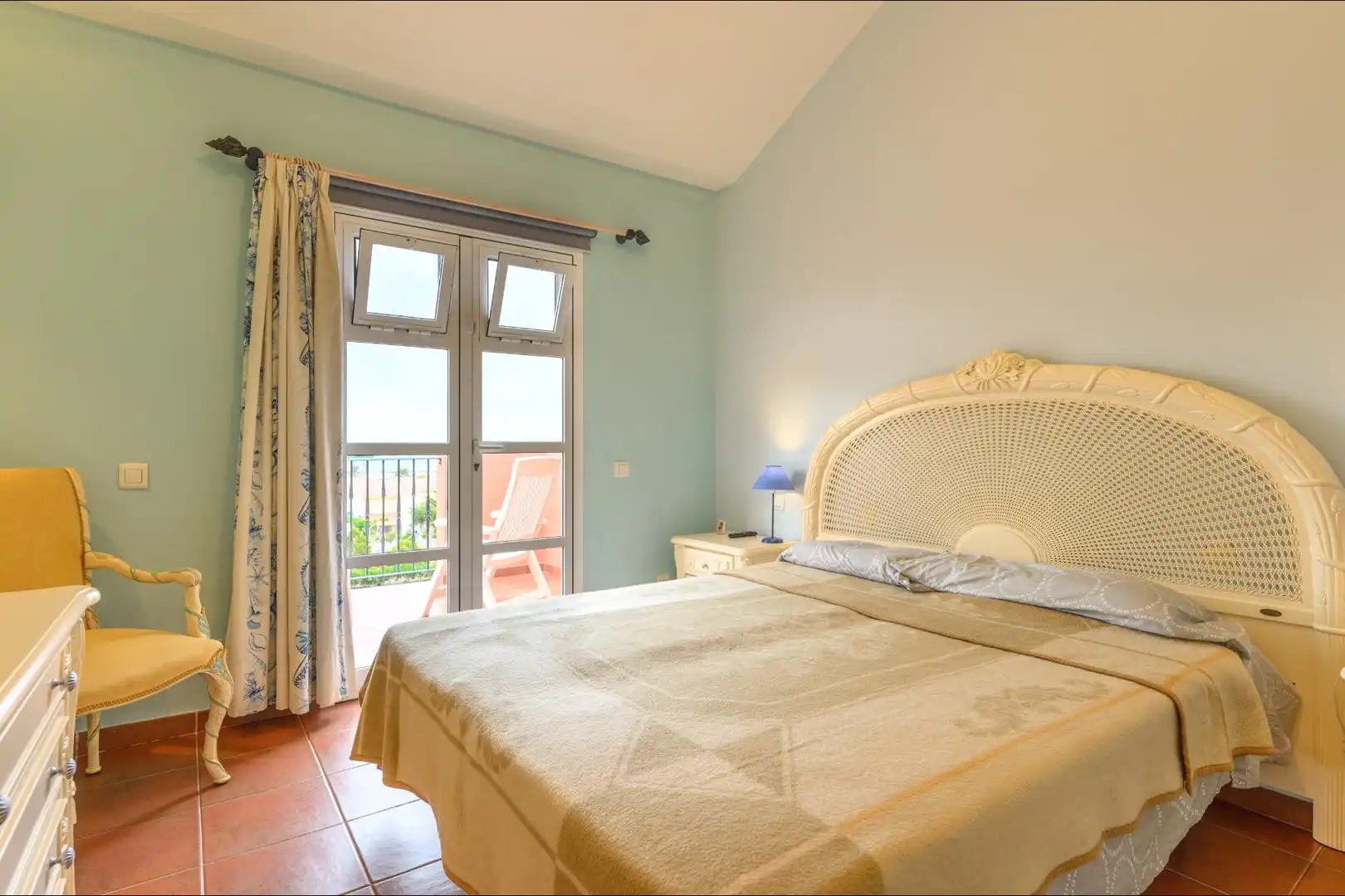 Schlafzimmer von Einfamilien-Reihenhaus zur Miete in San Bartolomé de Tirajana mit Klimaanlage, Privatgarten und Terrasse