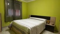 Schlafzimmer von Wohnung zum verkauf in Santa Coloma de Gramenet mit Abstellraum und Balkon