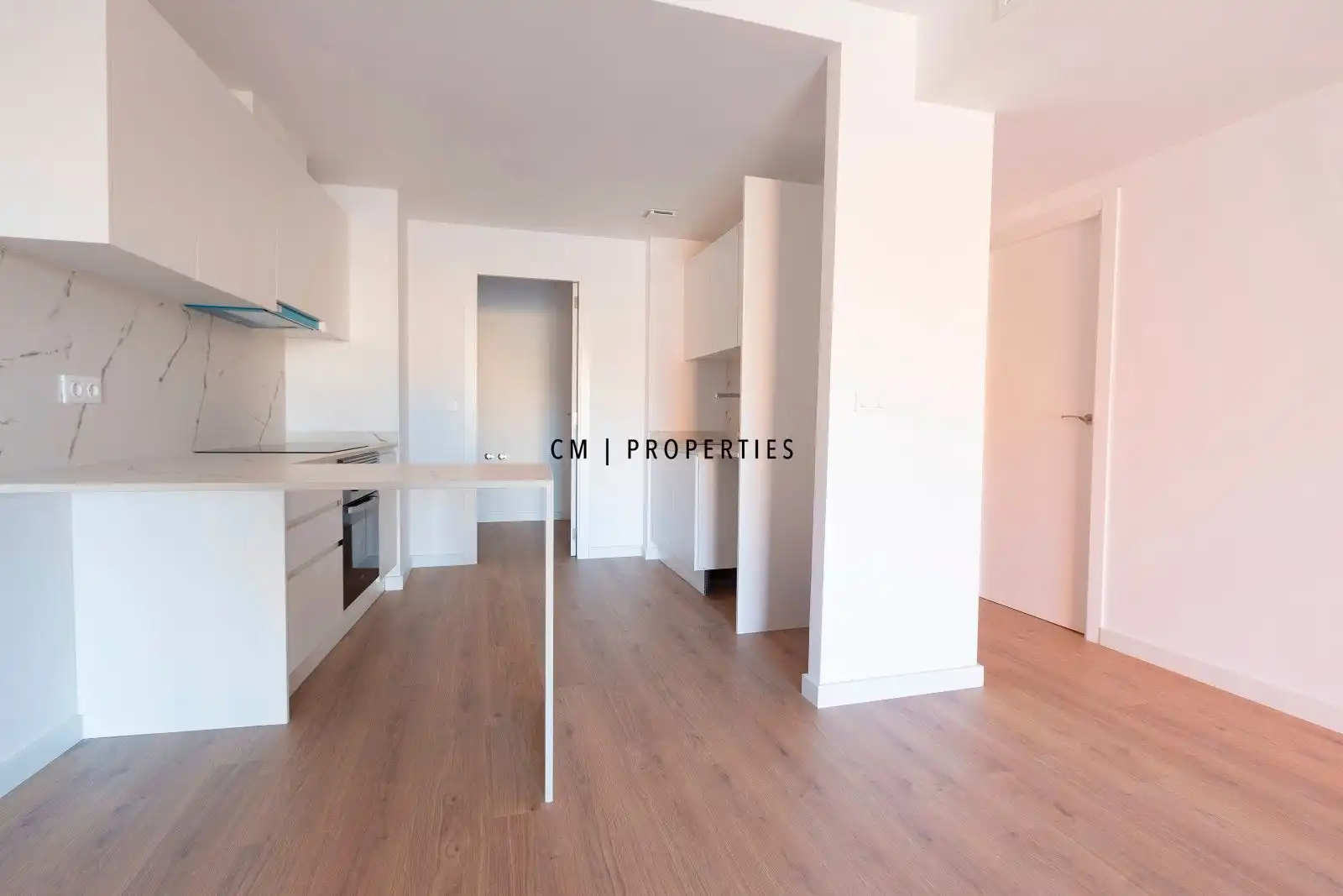 Cocina de Piso de alquiler en Valencia con Terraza, Trastero y Piscina