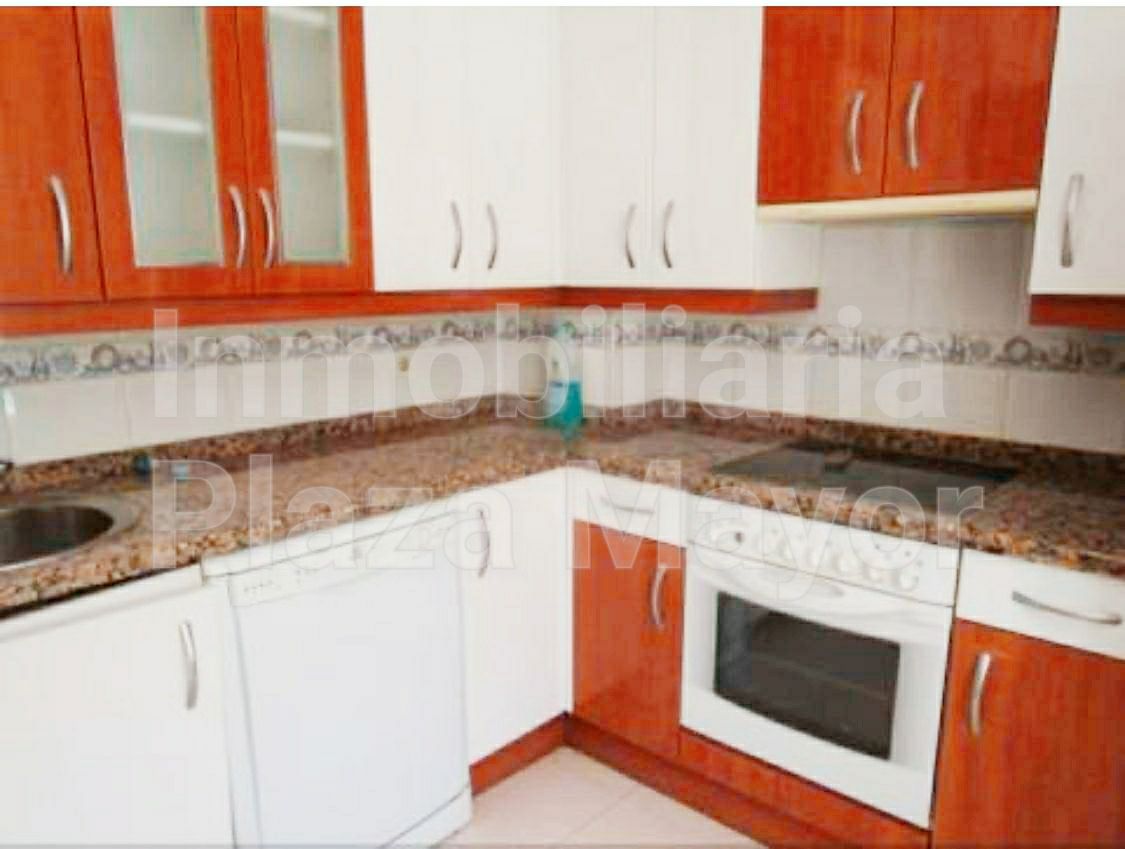 Casa adosada en venda a Calle Luna, Pelabravo