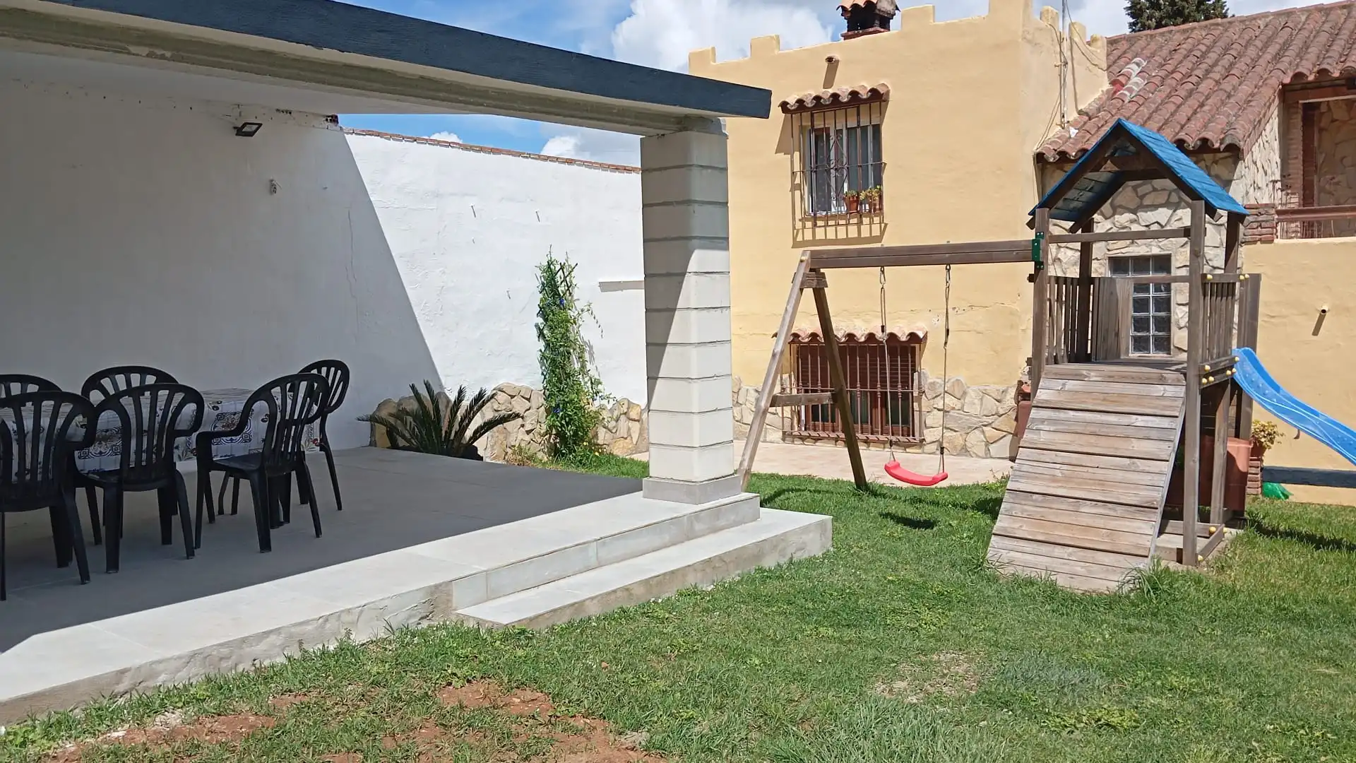 Jardín de Casa o chalet de alquiler en Barbate con Aire acondicionado, Calefacción y Jardín privado