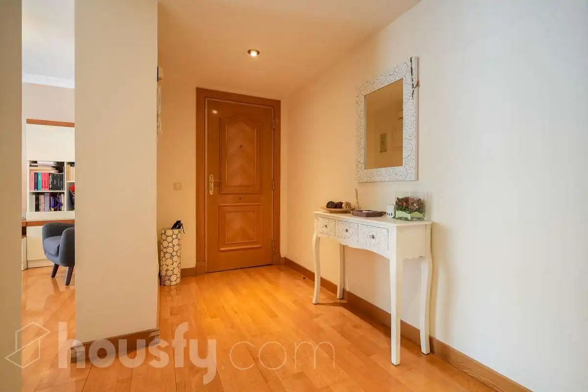 Piso en venta en Madrid con Aire acondicionado, Calefacción y Jardín privado