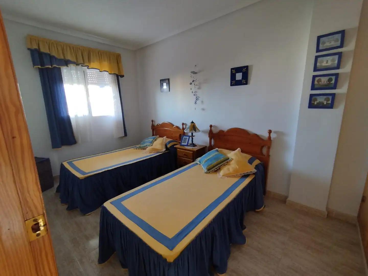 Habitación de Piso de alquiler en Elche / Elx con Terraza, Amueblado y Piscina comunitaria