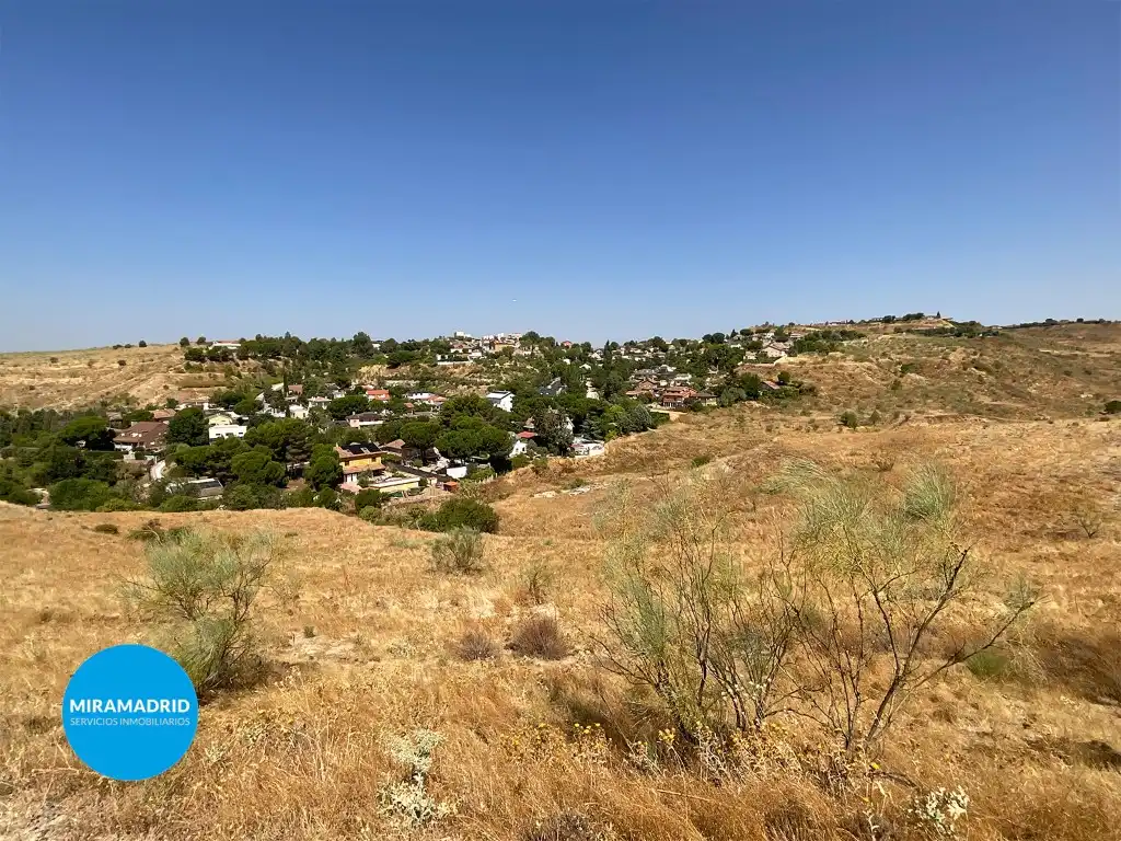 Residential zum Verkauf in Paracuellos de Jarama