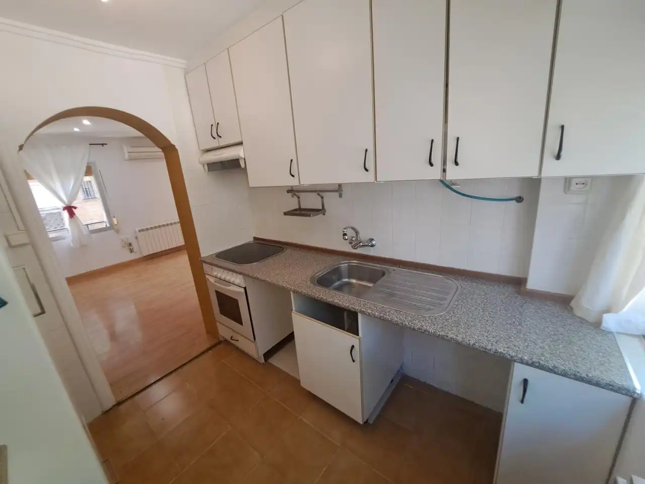 Kitchen of Flat for sale in Zaragoza  with Air Conditioner, Heating and Parquet flooring