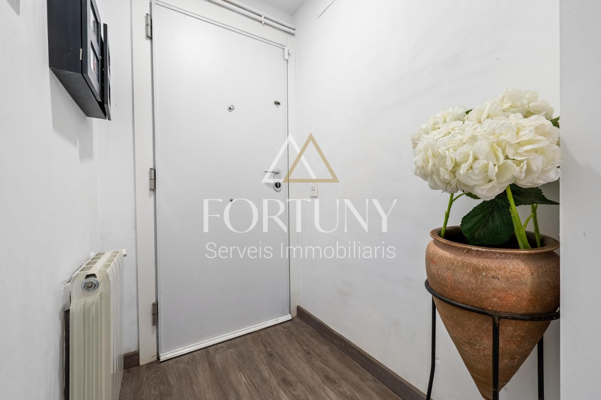 Single-family semi-detached for sale in Reus  with Terrace and Community pool
