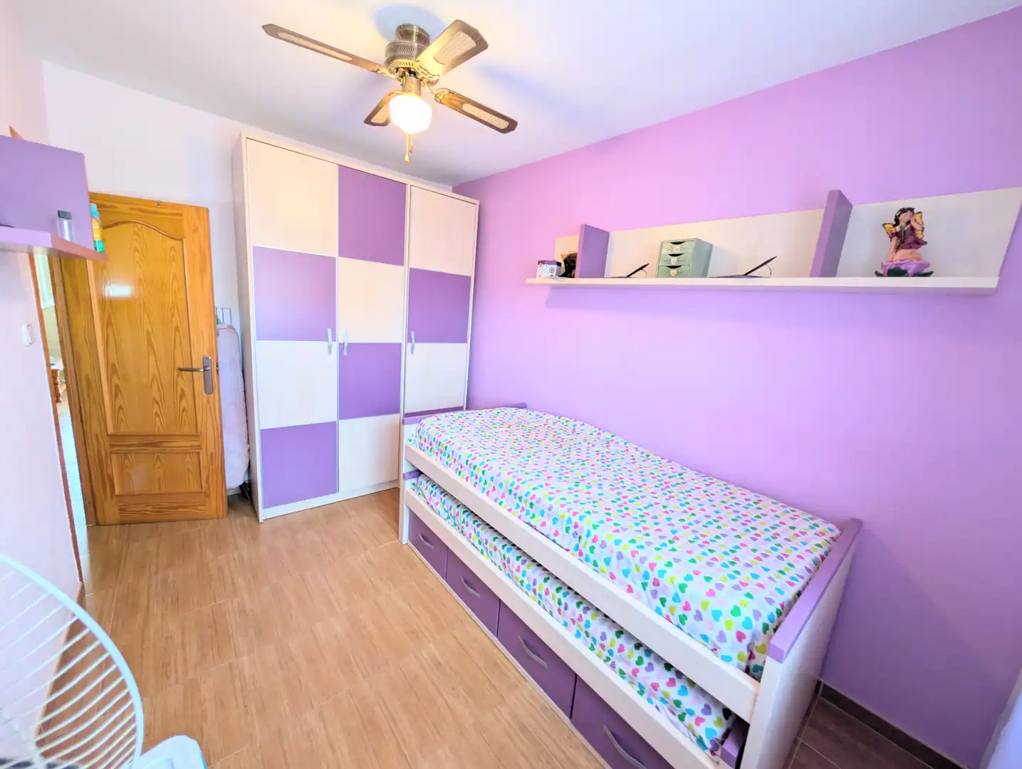 Bedroom of Flat for sale in Cartagena  with Air Conditioner, Furnished and Balcony