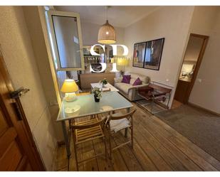 Dormitori de Casa o xalet de lloguer en  Barcelona Capital amb Aire condicionat, Parquet i Terrassa