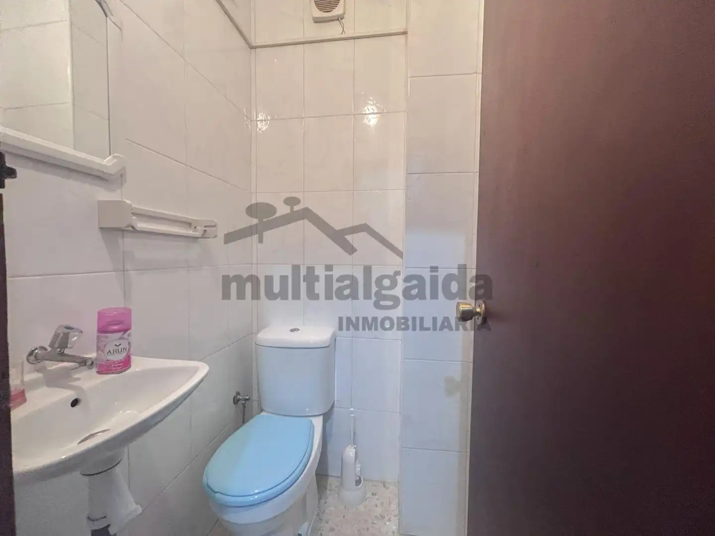 Baño de Casa o chalet en venta en Arcos de la Frontera con Aire acondicionado, Terraza y Trastero