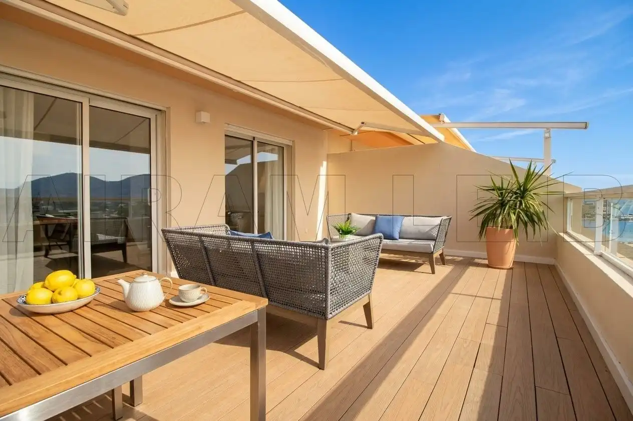 Terraza de Ático de alquiler en Alcúdia con Aire acondicionado, Terraza y Amueblado
