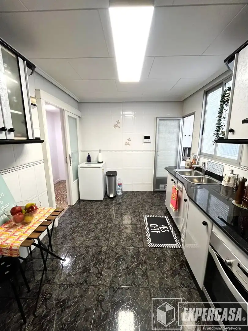 Flat with lift for sale in Quatre Carreres, imagen 14