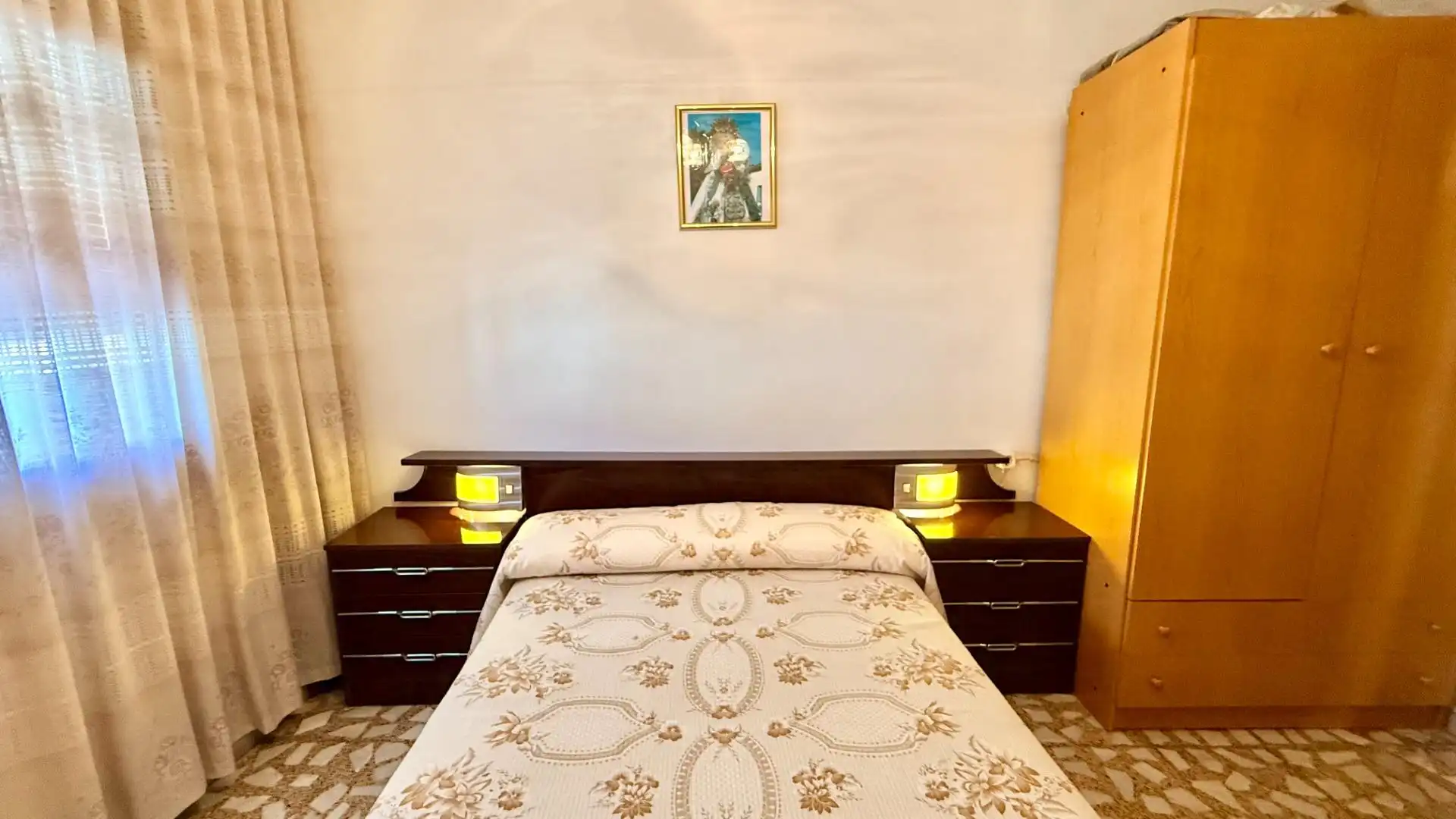 Dormitori de Casa o xalet en venda en Torrecilla del Pinar amb Jardí privat, Traster i Moblat