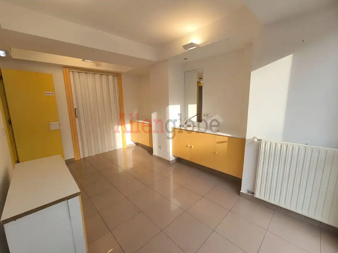 Office space with lift for sale in Calle San Francisco, imagen 9