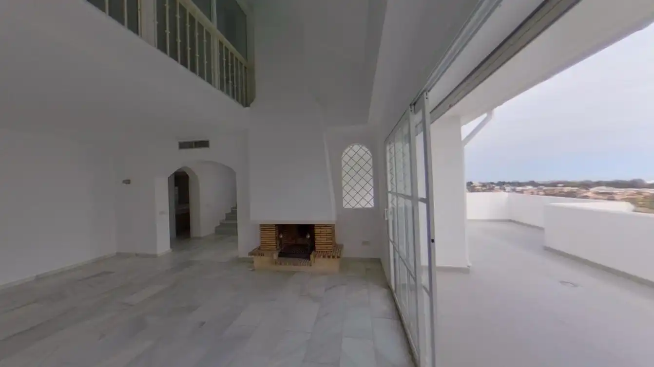 Casa adosada en venda en Estepona amb Aire condicionat i Piscina