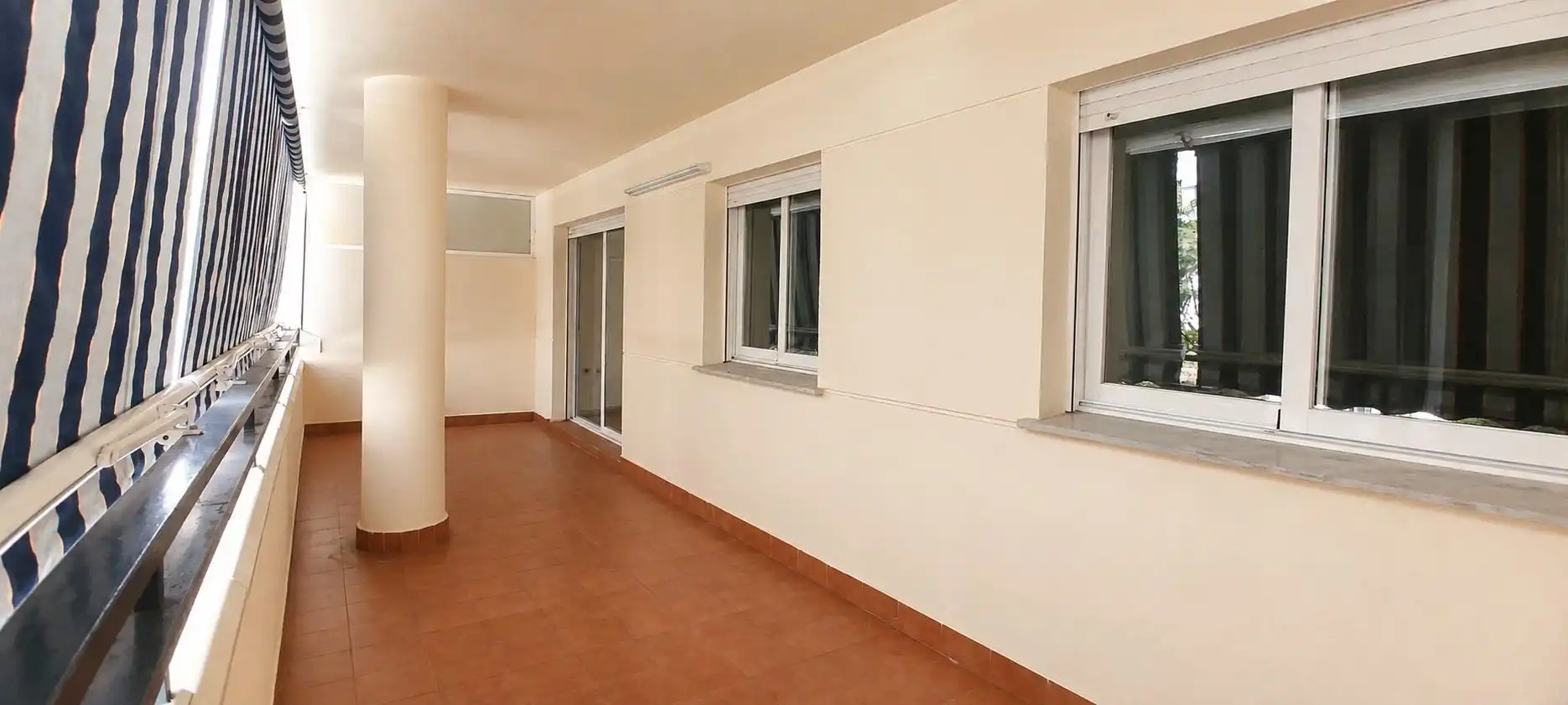 Wohnung zum Verkauf in Marbella mit Terrasse und Gemeinschaftspool