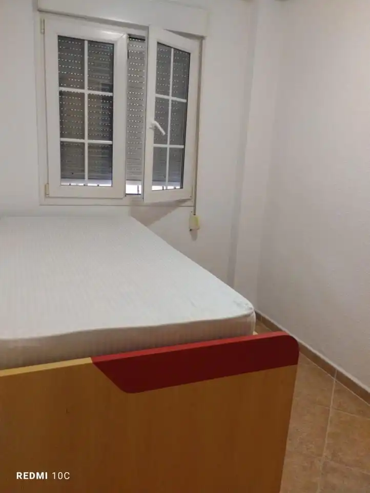 Dormitori de Pis de lloguer en Melilla amb Aire condicionat i Terrassa