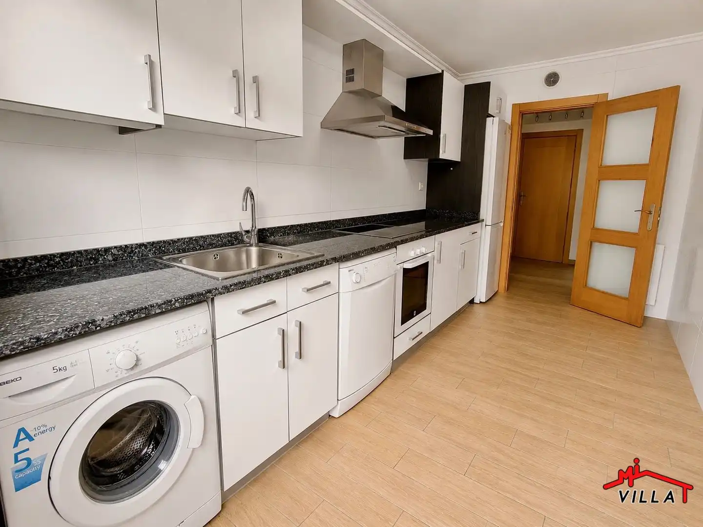 Cocina de Piso en venta en Ramales de la Victoria con Calefacción, Terraza y Trastero