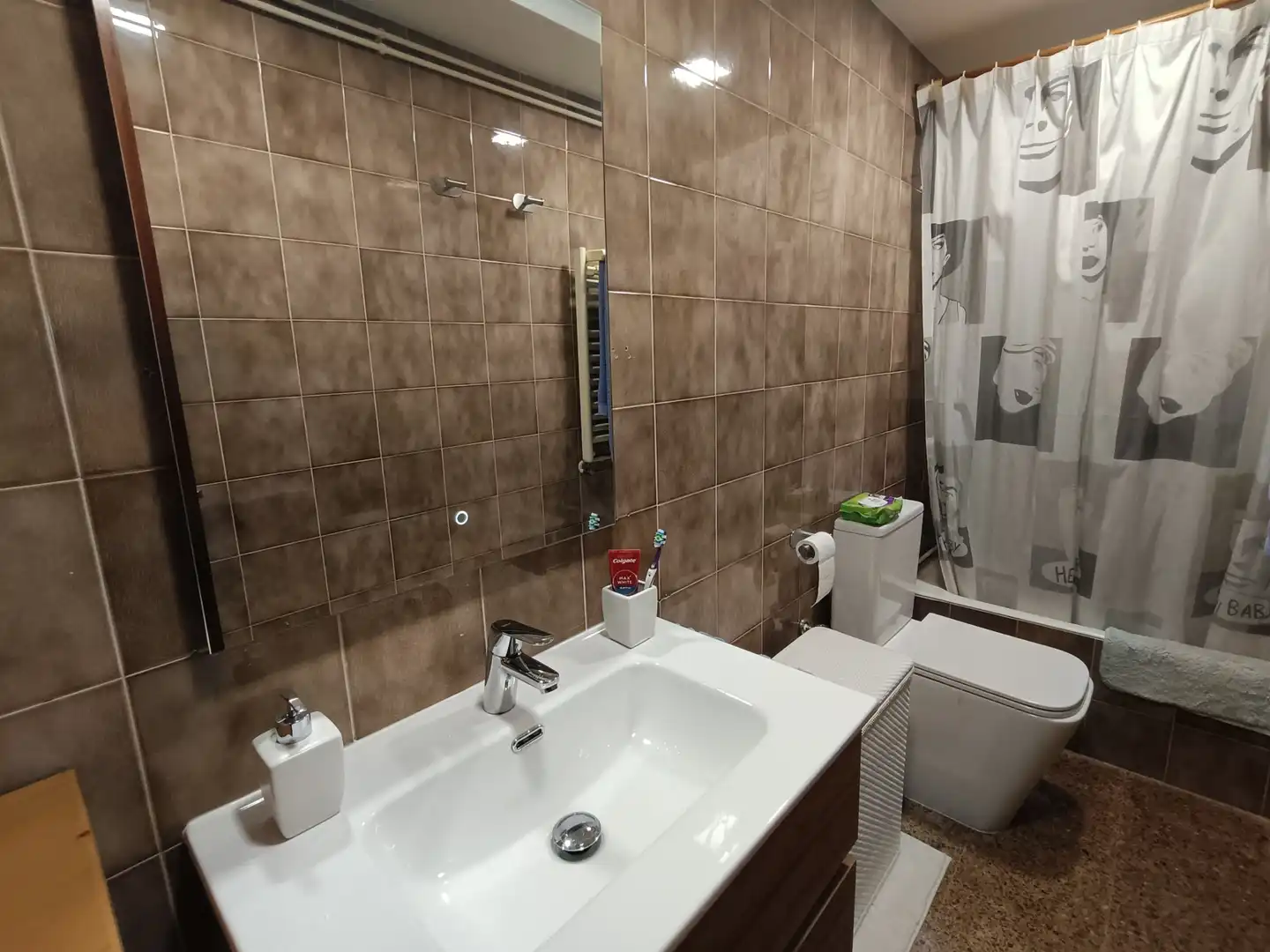 Baño de Piso de alquiler en Cunit con Terraza, Amueblado y Horno