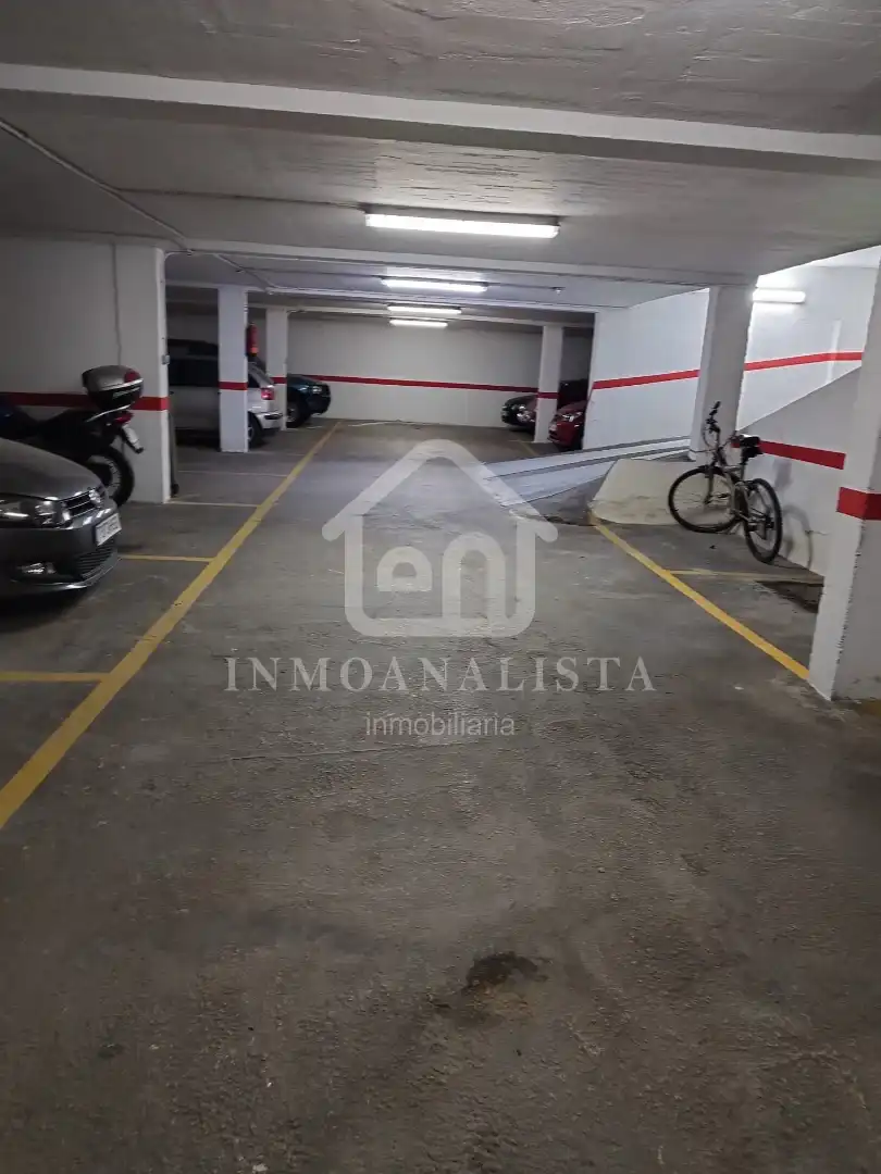 Einzelparkplatz mit Aufzug zum Verkauf in Avenida del General Pereyra, imagen 3