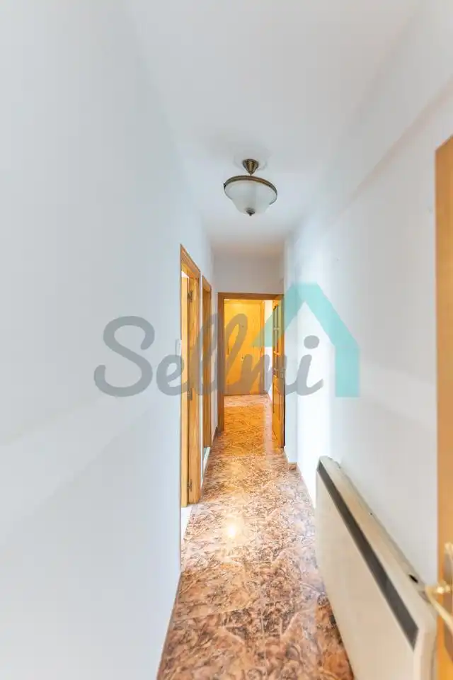 Ground floor for rent in Avilés  with Heating and Furnished