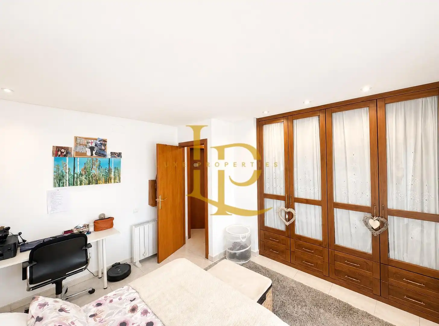 Attic for sale in Rubí  with Air Conditioner, Heating and Terrace