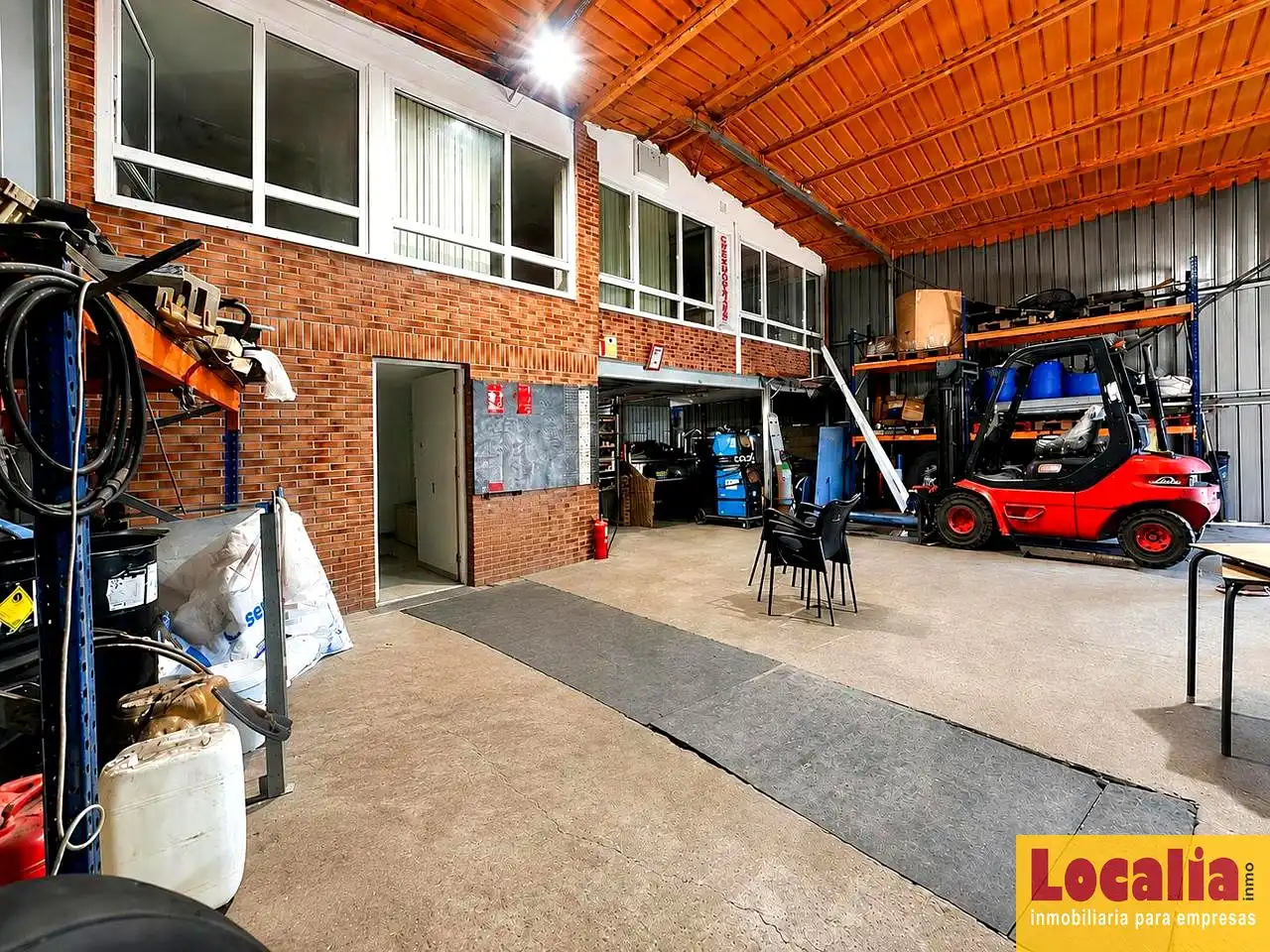 Nau industrial en venda en Reocín