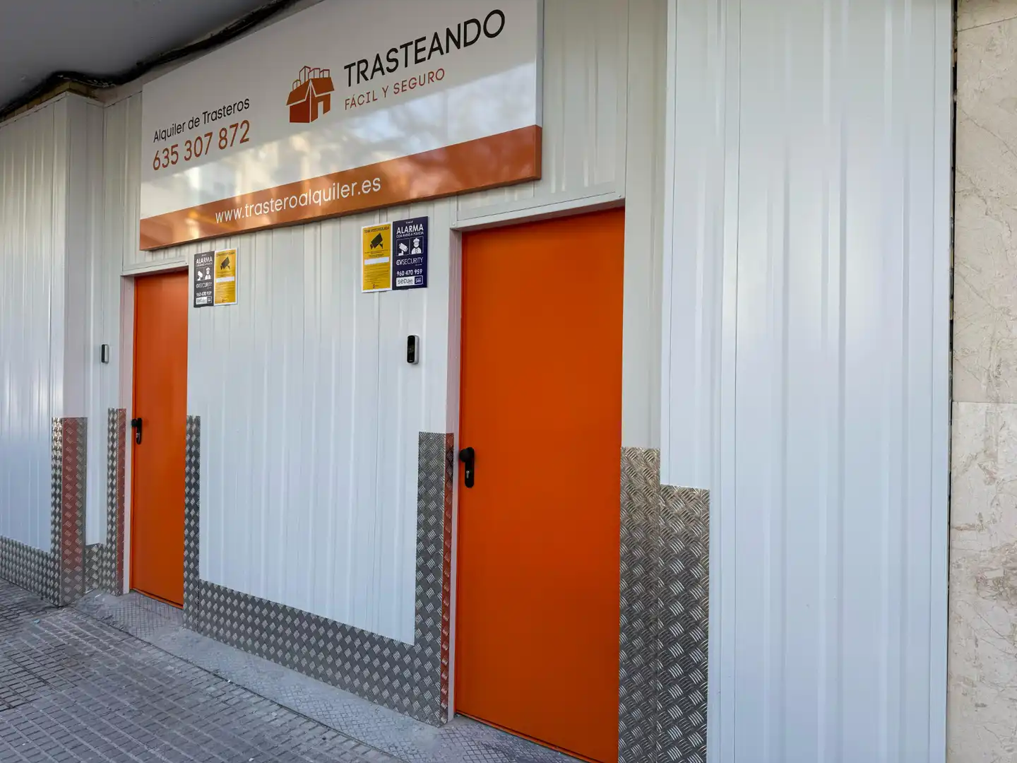 Lagerraum zur Miete in Sevilla mit Alarm