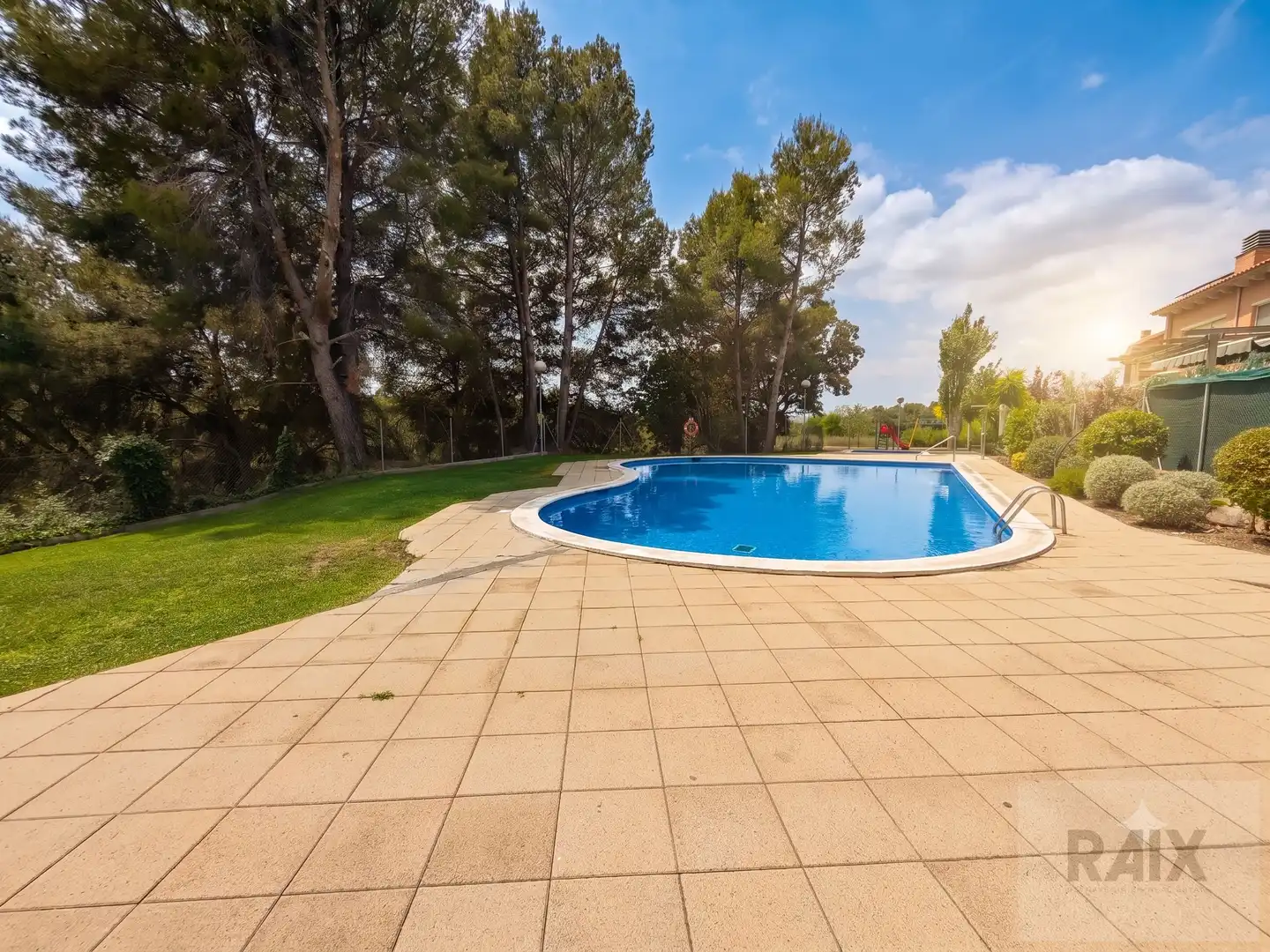 Adossat amb piscina en venda a N/A, imagen 7