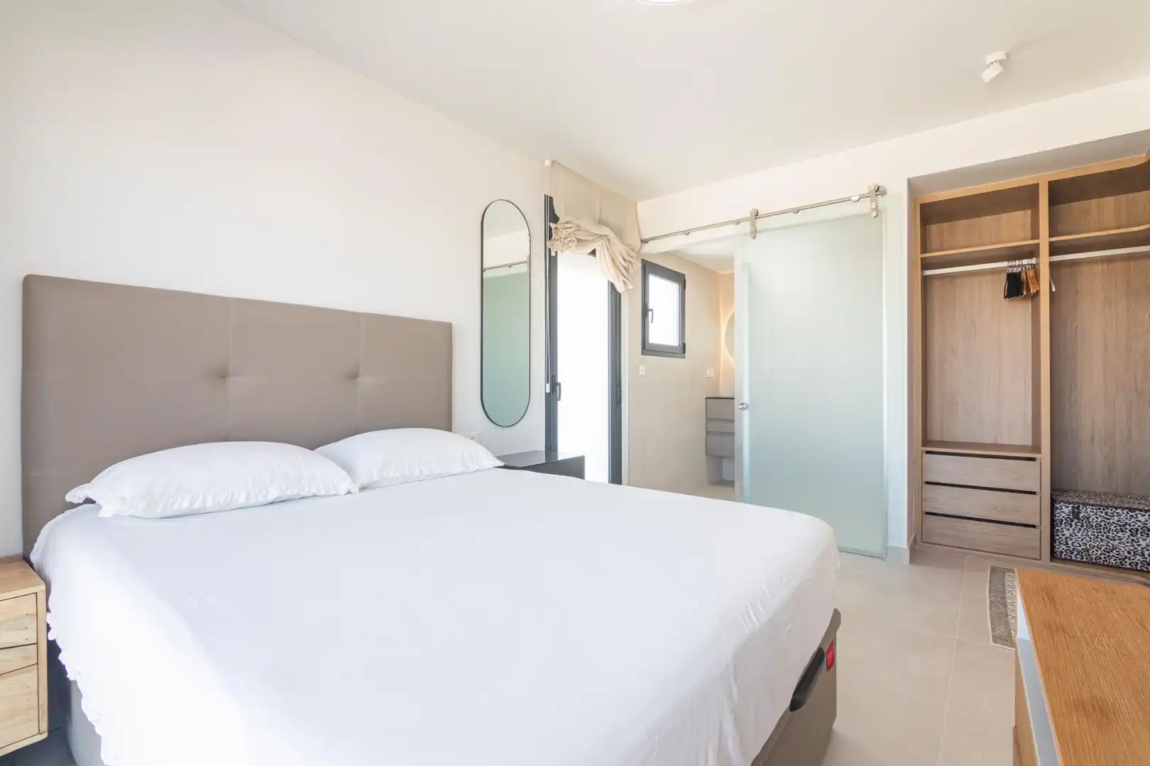 Dormitori de Casa o xalet de lloguer en Santa Pola amb Aire condicionat, Calefacció i Jardí privat