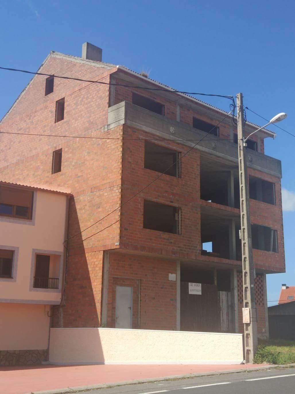 Exterior view of Building for sale in Cabana de Bergantiños