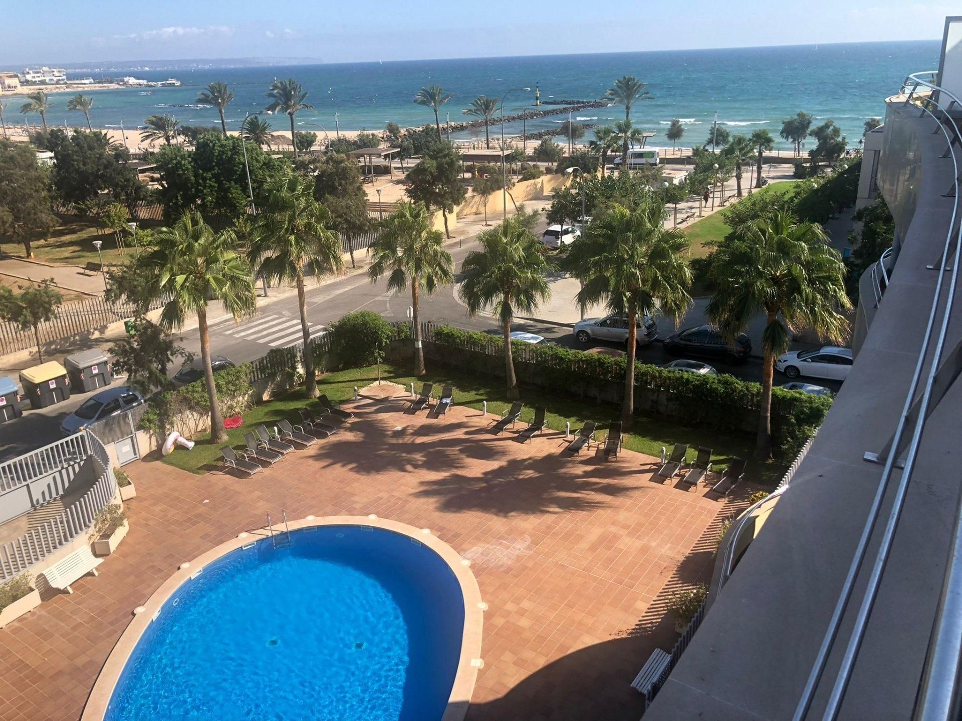 Piscina de Piso de alquiler en  Palma de Mallorca
