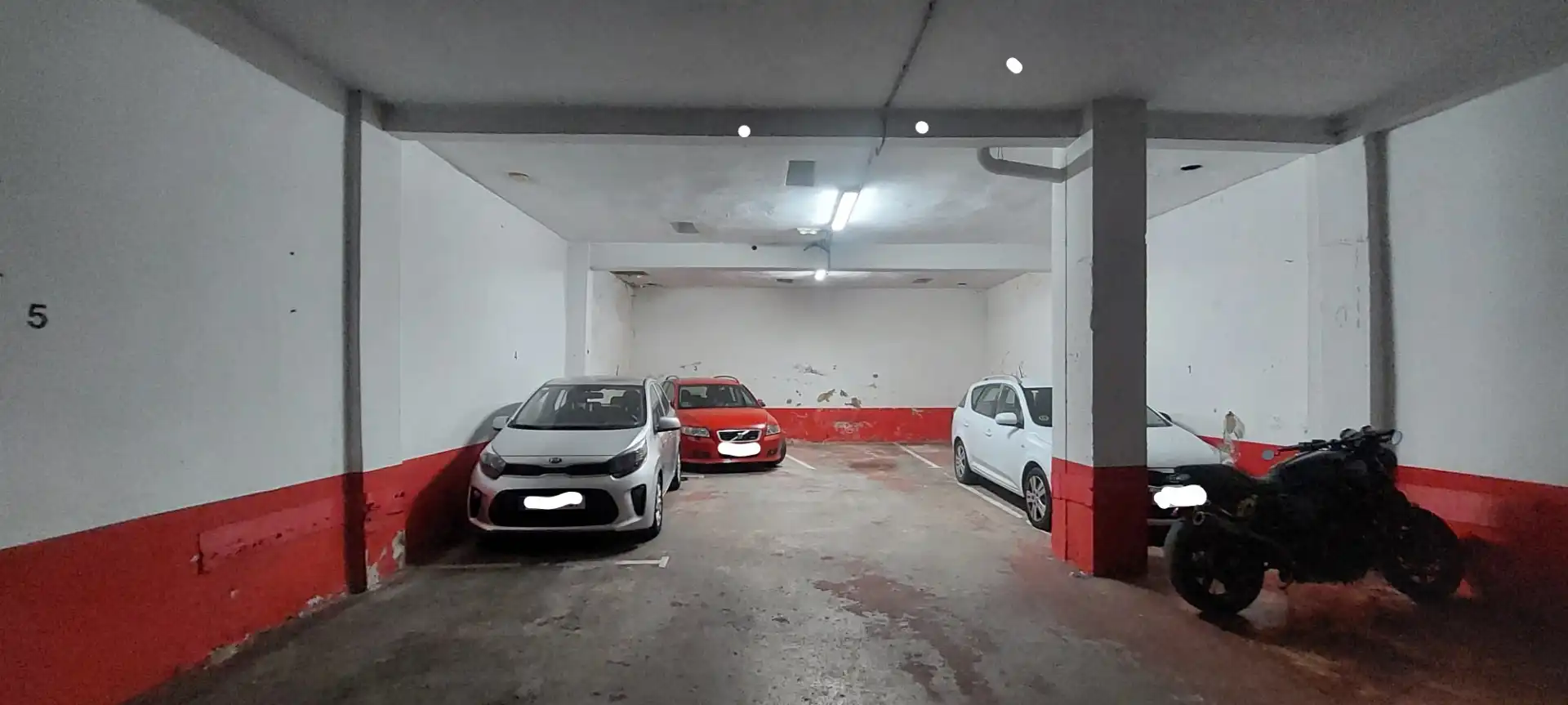 Parking de Local en venta en Gijón  con Amueblado