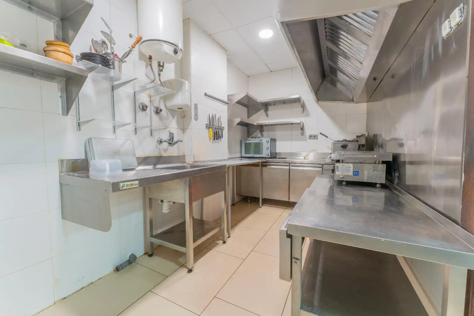 Local comercial en venta en Las Bayas, imagen 24