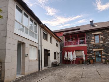 Casa bifamiliare in vendita a Praza Enriqueta Casanova