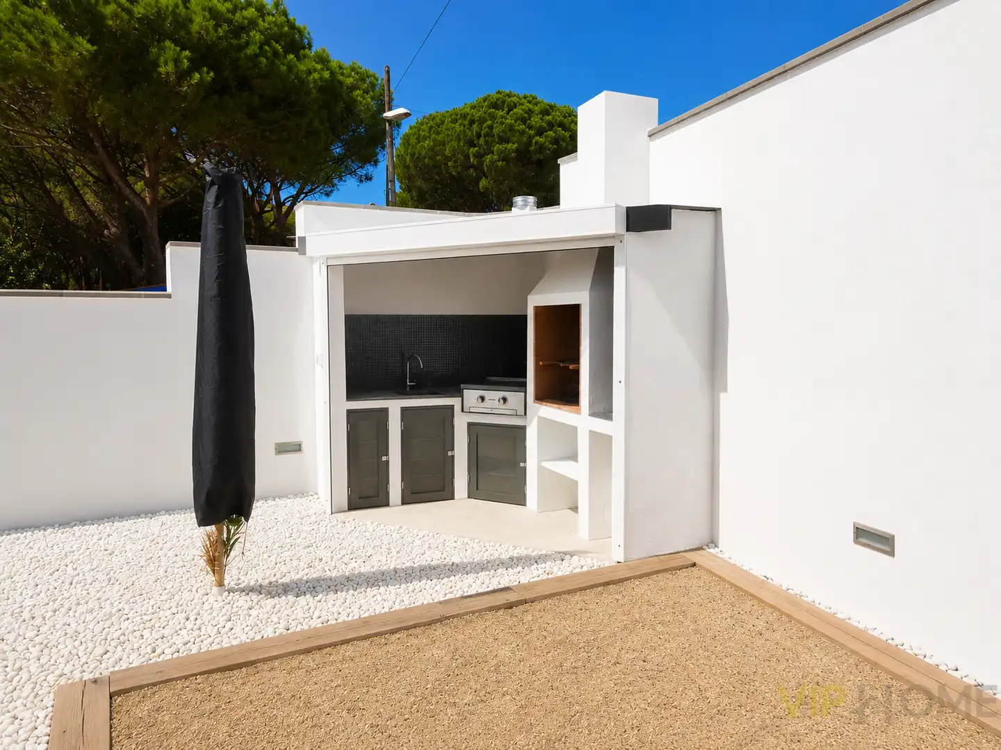 Jardí de Casa o xalet en venda en L'Escala amb Aire condicionat, Calefacció i Terrassa