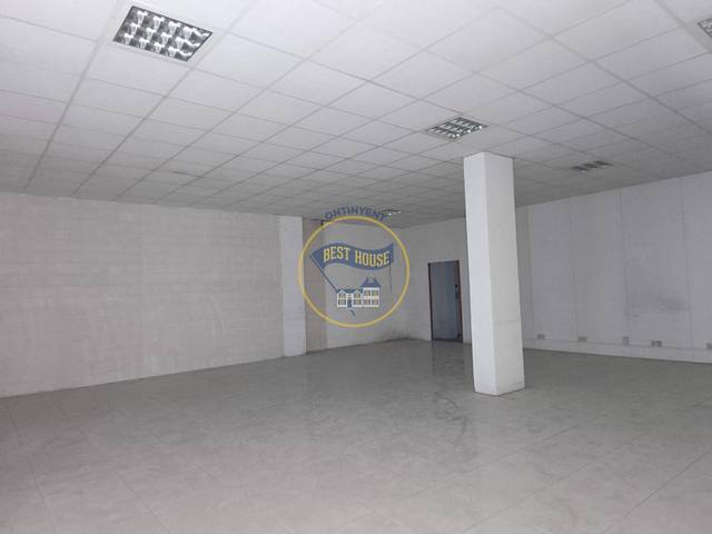 Local comercial en Alquiler en Sant Josep - Zona Hospital