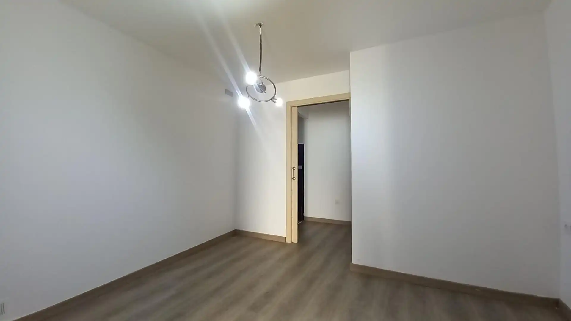 Ground floor for sale in Vilanova i la Geltrú  with Air Conditioner and Alarm