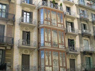 Bureau avec balcon à louer à Carrer de Balmes 65