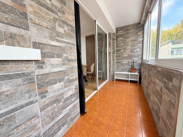 Piso con balcón en venta en de Prim