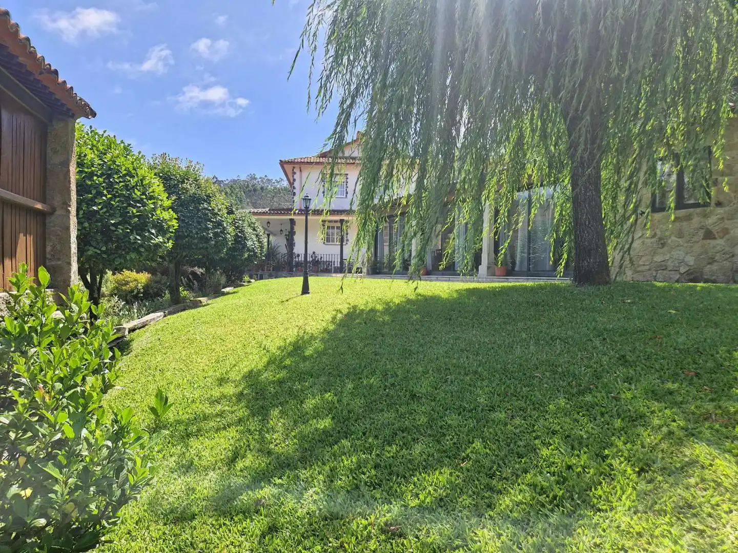 House with pool for sale in Brión, imagen 3