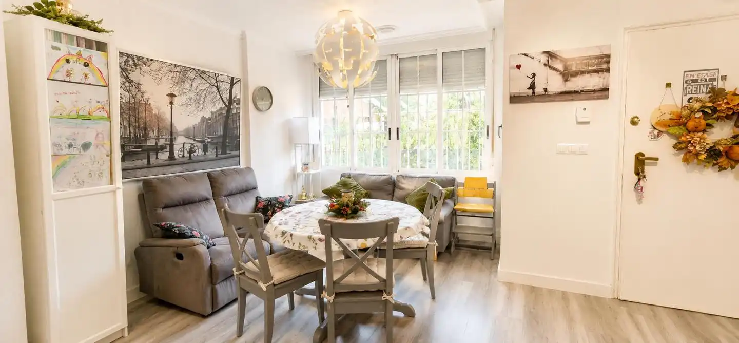 Comedor de Casa o chalet en venta en Elche / Elx con Trastero, Balcón y Piscina comunitaria
