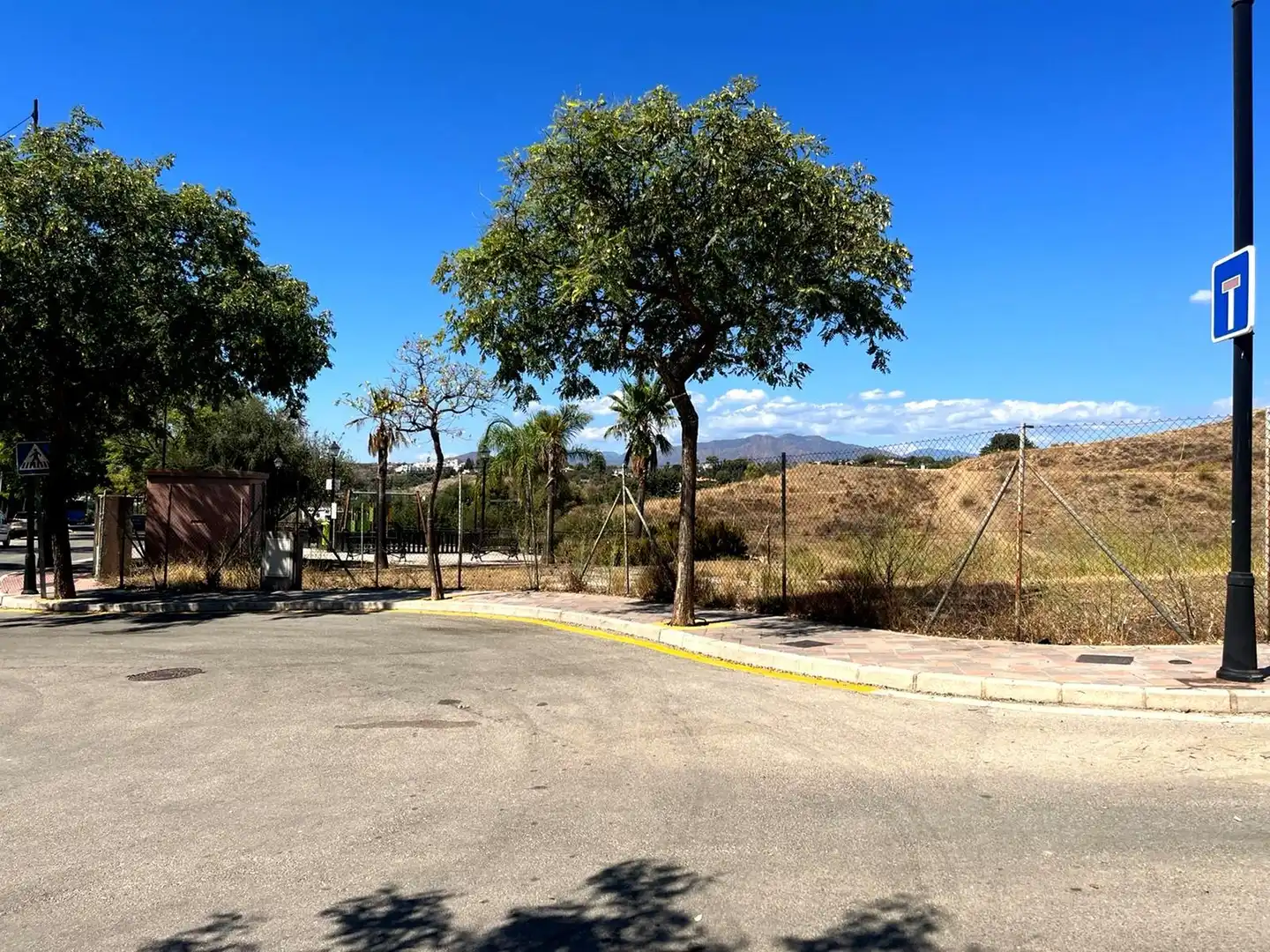 Exterior view of Industrial land for sale in Fuengirola