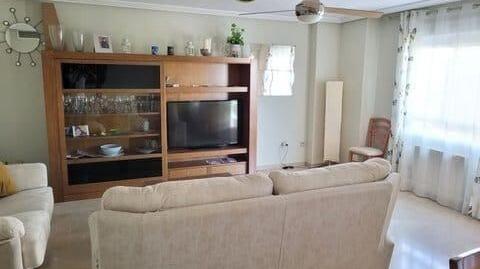 Photo 2 of Flat for sale in Renfe - Bulevar 1ª y 2ª Fase,  Jaén Capital