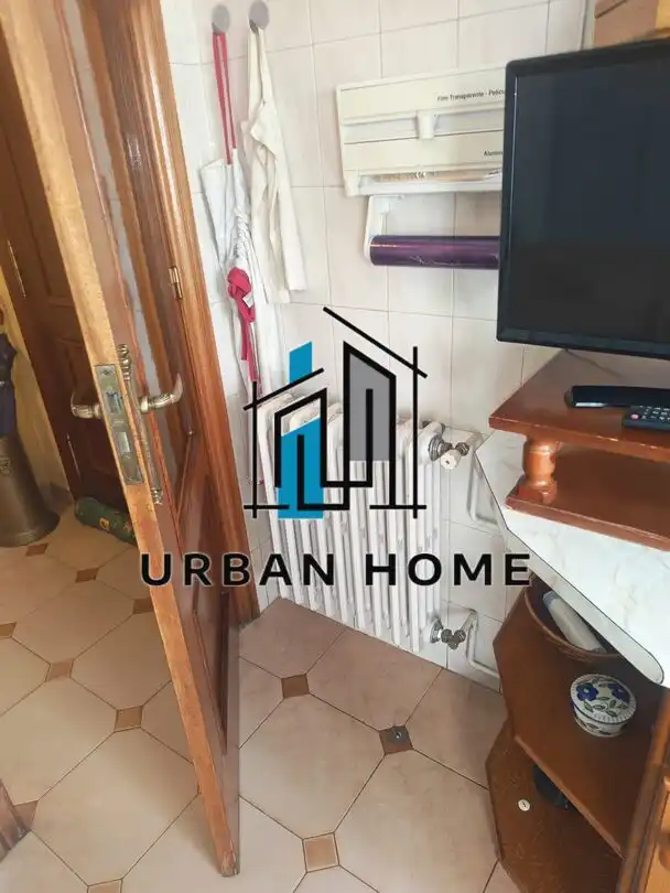 Außenansicht von Wohnung zum Verkauf in León Capital  mit Heizung und Terrasse