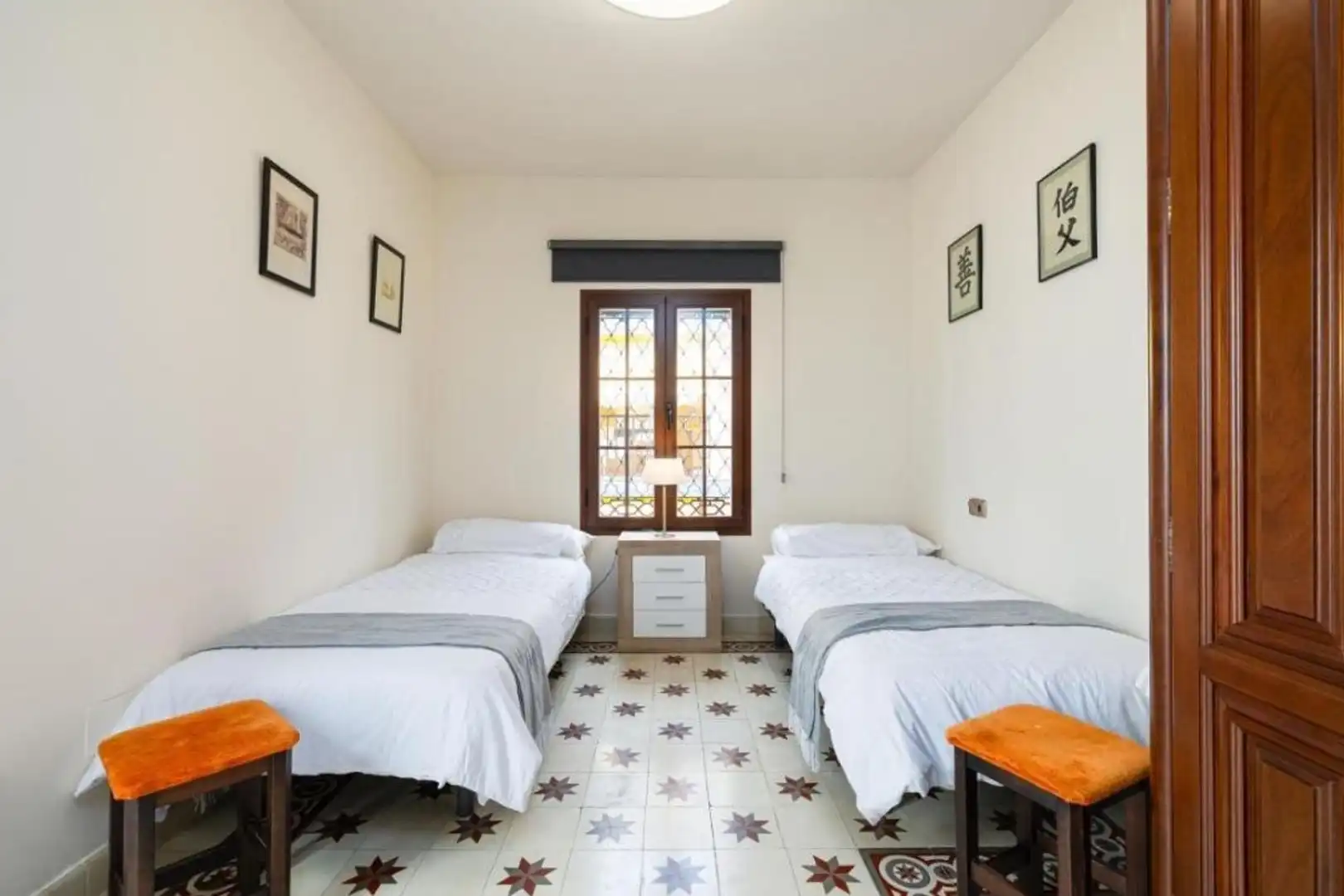 Habitación de Casa o chalet en venta en Fuengirola con Terraza y Balcón