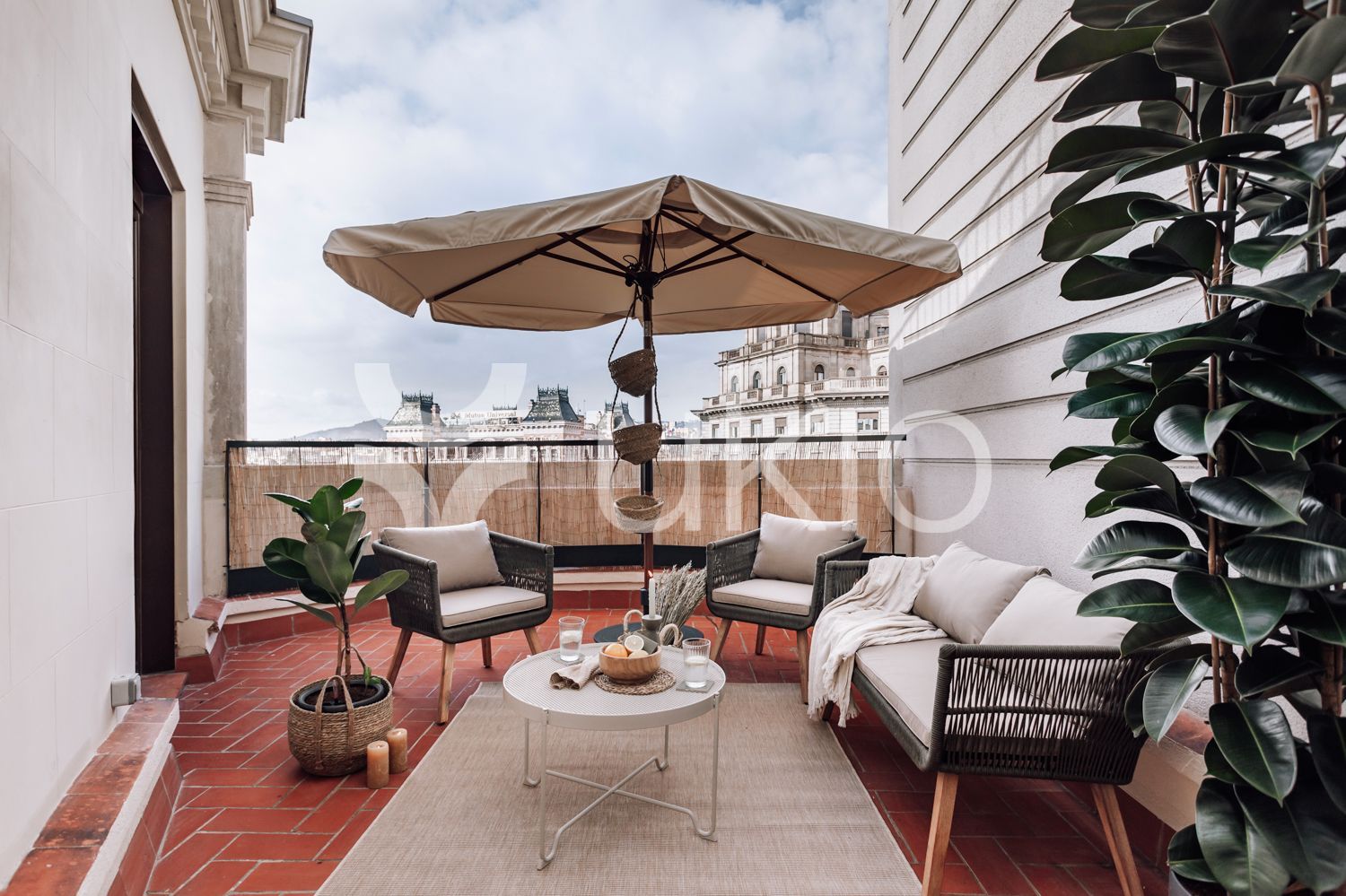 Terrassa de Apartament de lloguer en  Barcelona Capital amb Aire condicionat, Calefacció i Terrassa