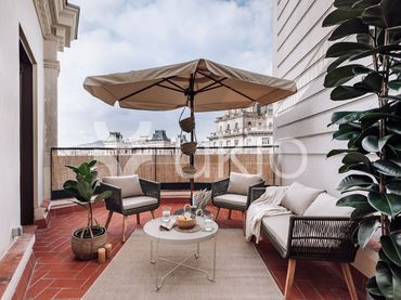 Apartament amb ascensor de lloguer a Gran Via de les Corts Catalanes