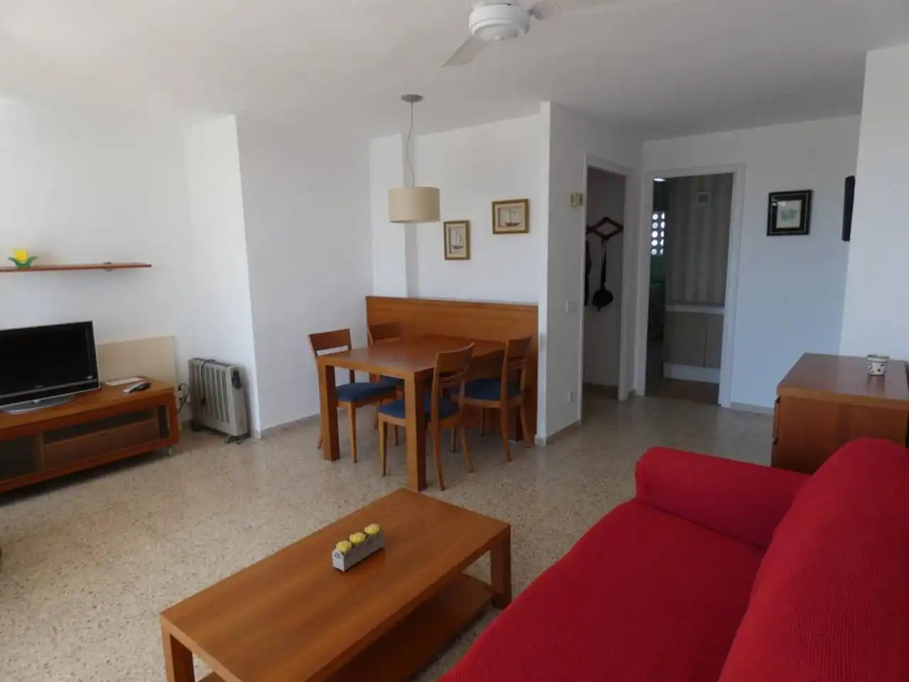 Living room of Flat for sale in Sant Feliu de Guíxols  with Terrace and Community pool