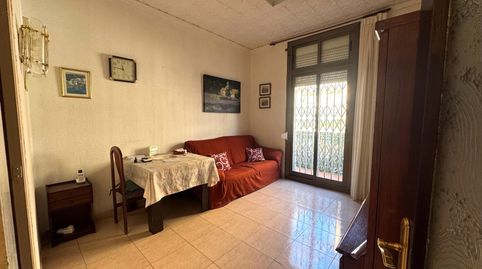 Foto 2 de Pis en venda a El Camp de l'Arpa del Clot, Barcelona Capital