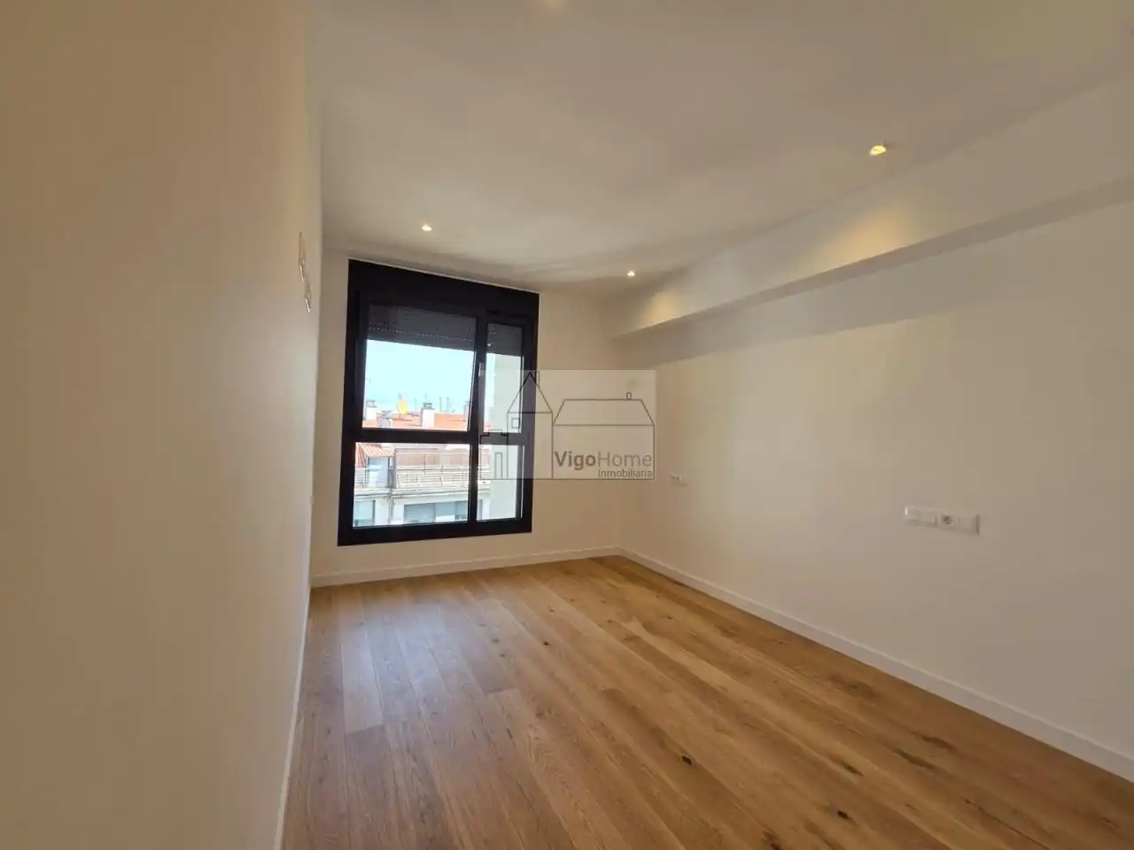Flat for rent in ROSALIA DE CASTRO, 61, Centro - Areal
